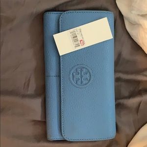 Tory Burch wallet